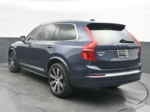 2024 Volvo XC90 B6 Plus Bright Theme 7-Seater