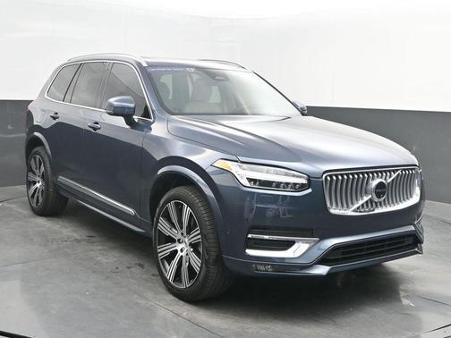 2024 Volvo XC90 B6 Plus Bright Theme 7-Seater