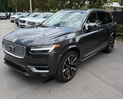 2023 Volvo XC90 B5 Plus