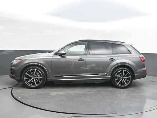 2024 Audi Q7 55 Prestige