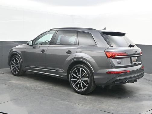 2024 Audi Q7 55 Prestige