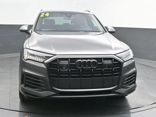 2024 Audi Q7 55 Prestige