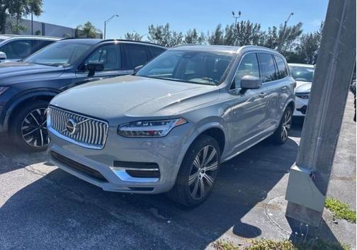 Metallic 2025 Volvo XC90 Plug-In Hybrid T8 Plus 7-Seater