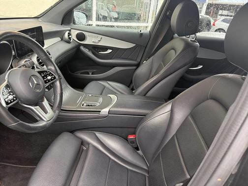 2022 Mercedes-Benz GLC 300 Base