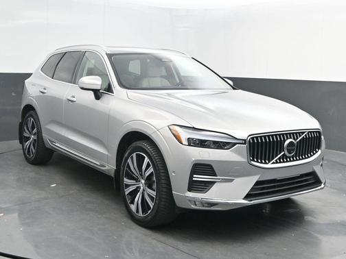2022 Volvo XC60 B5 Inscription