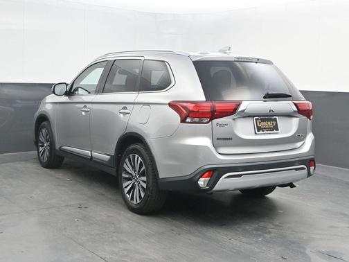 2019 Mitsubishi Outlander SEL