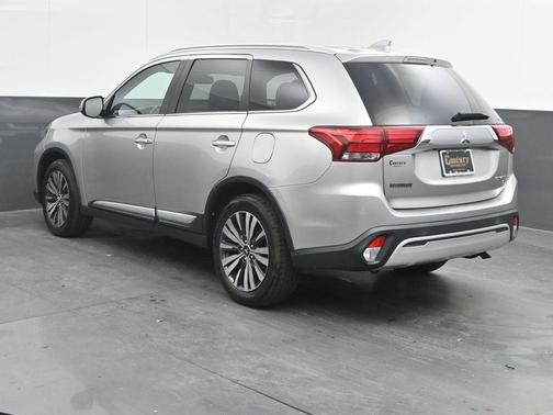 2019 Mitsubishi Outlander SEL