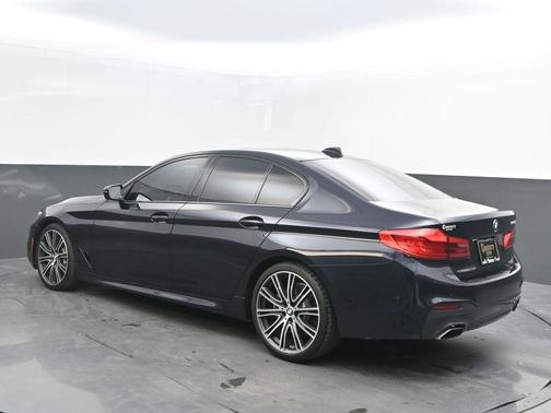 2020 BMW 540 i