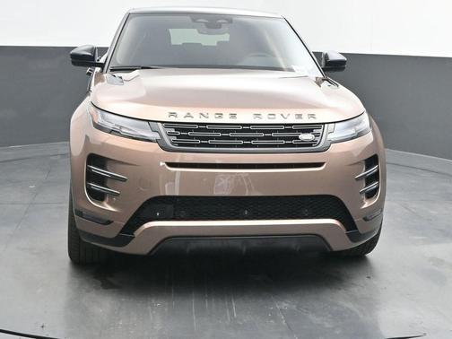 2026 Land Rover Range Rover Evoque Dynamic SE