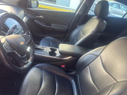 2018 Chevrolet Volt Premier