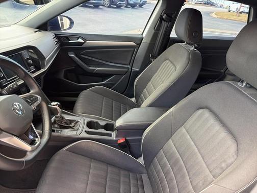 2023 Volkswagen Jetta 1.5T Sport