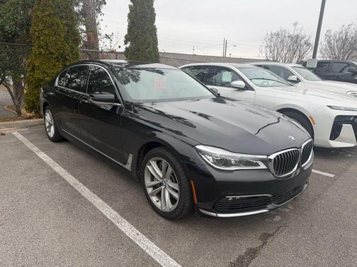 2018 BMW 750 i xDrive