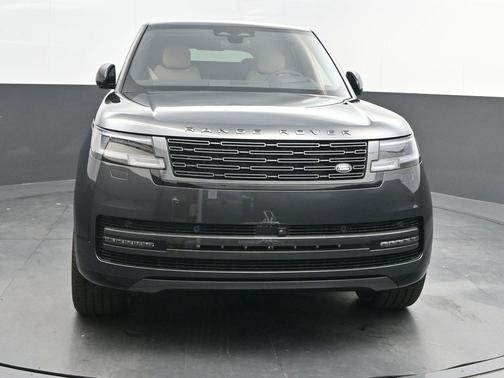 2025 Land Rover Range Rover P400 SE
