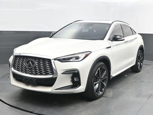 2022 INFINITI QX55 LUXE
