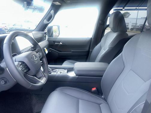 2025 Lexus GX 550 