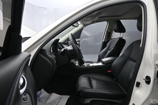 Majestic White 2018 INFINITI Q50 3.0t Sport