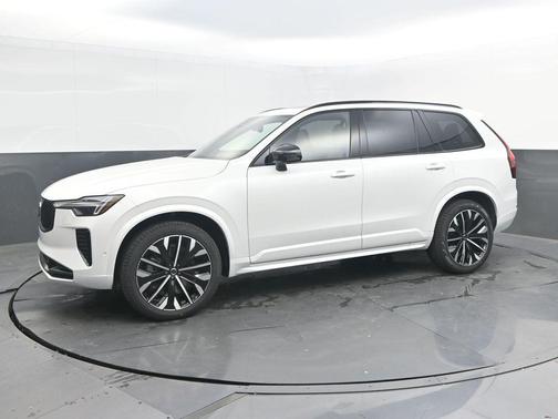 Crystal White Pearl 2026 Volvo XC90 B6 Ultra Dark Theme 6-Seater