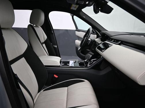 2018 Land Rover Range Rover Velar P250 SE R-Dynamic