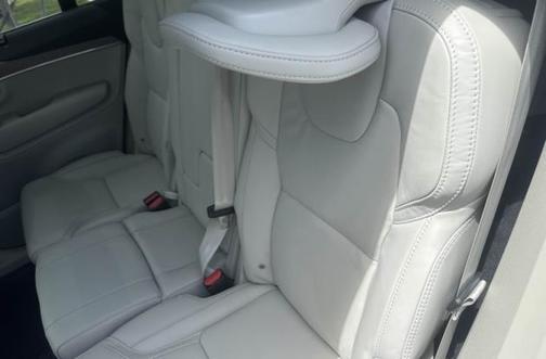 Silver 2025 Volvo XC90 B6 Ultra