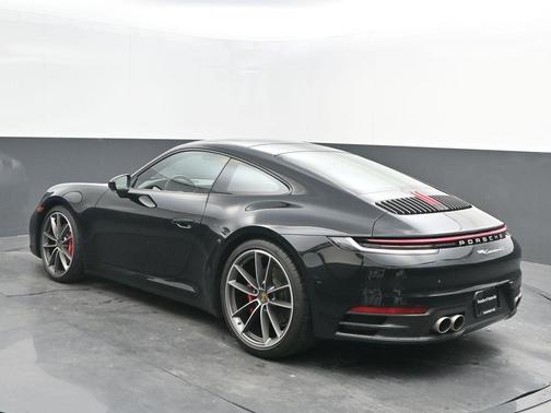 2020 Porsche 911 Carrera 4S