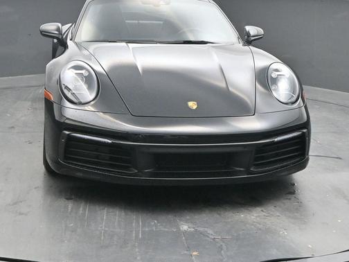 2020 Porsche 911 Carrera 4S