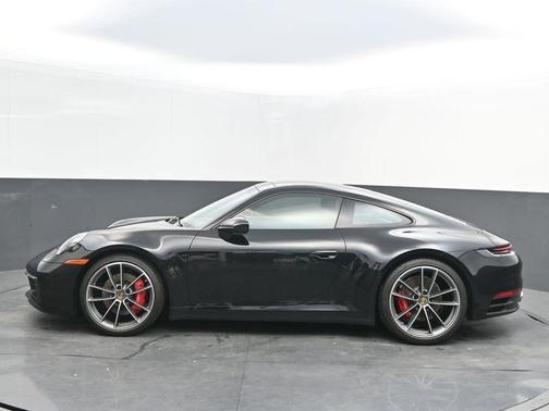 2020 Porsche 911 Carrera 4S