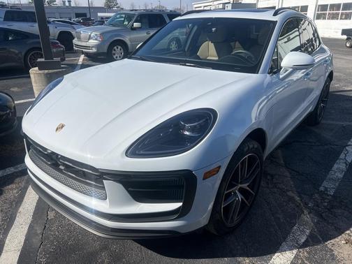 2023 Porsche Macan S