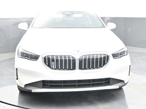 2025 BMW 530 i