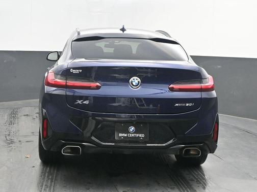 2023 BMW X4 xDrive30i