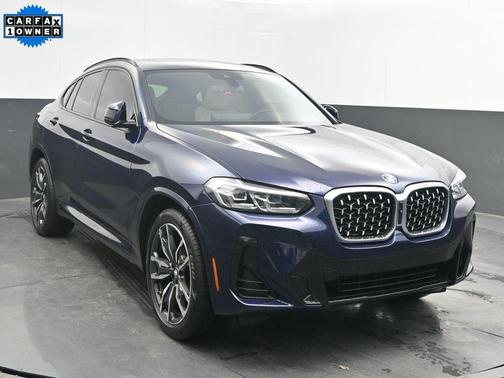 2023 BMW X4 xDrive30i