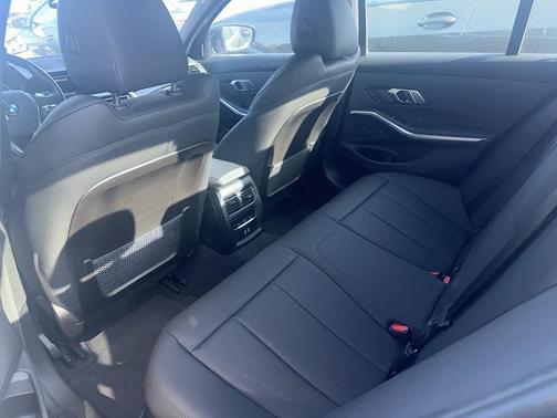 2021 BMW 330e 330e