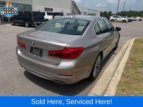 Cashmere Silver Metallic 2018 BMW 540 i
