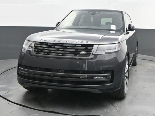 2025 Land Rover Range Rover P400 SE 7 Seat