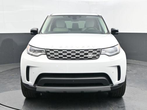 2025 Land Rover Discovery P300 S