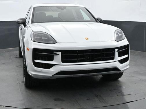2024 Porsche Cayenne S