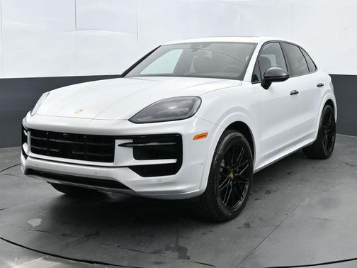 2024 Porsche Cayenne S