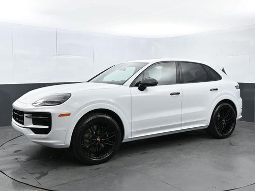 2024 Porsche Cayenne S