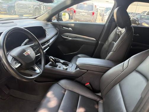 Stellar Black Metallic 2024 Cadillac XT4 Premium Luxury