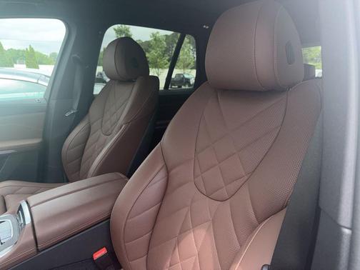 Skyscraper Gray Metallic 2024 BMW X5 xDrive40i