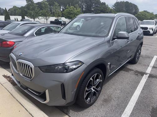 Skyscraper Gray Metallic 2024 BMW X5 xDrive40i
