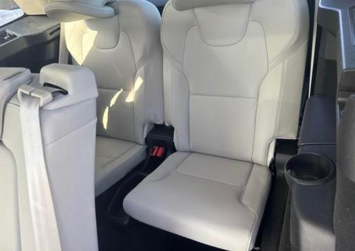 2025 Volvo XC90 Plug-In Hybrid T8 Plus 7-Seater