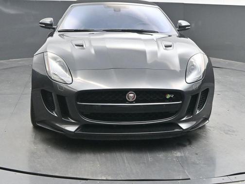 2017 Jaguar F-TYPE R