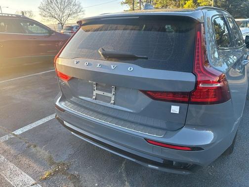 2024 Volvo V60 Recharge Plug-In Hybrid T8 Polestar Engineered