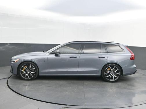 2024 Volvo V60 Recharge Plug-In Hybrid T8 Polestar Engineered