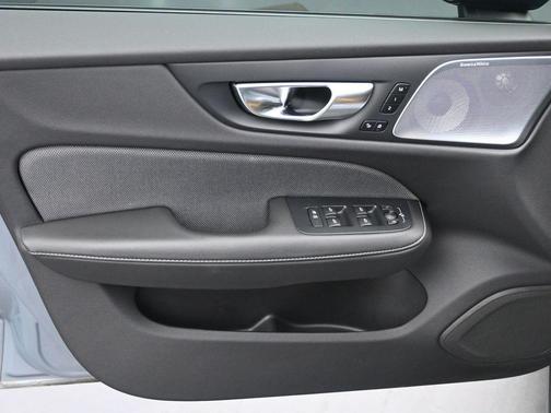 2024 Volvo V60 Recharge Plug-In Hybrid T8 Polestar Engineered