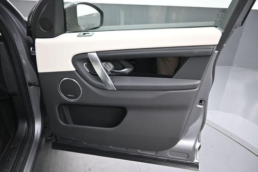 Eiger Grey 2025 Land Rover Discovery Sport S