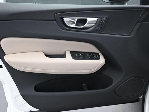 Crystal White 2026 Volvo XC60 B5 Plus