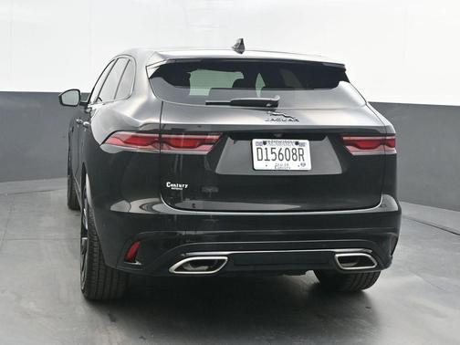 Santorini Black 2025 Jaguar F-PACE P400 R-Dynamic S