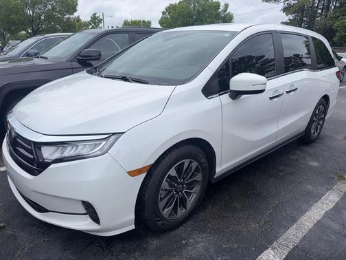 Platinum White Pearl 2024 Honda Odyssey EX-L