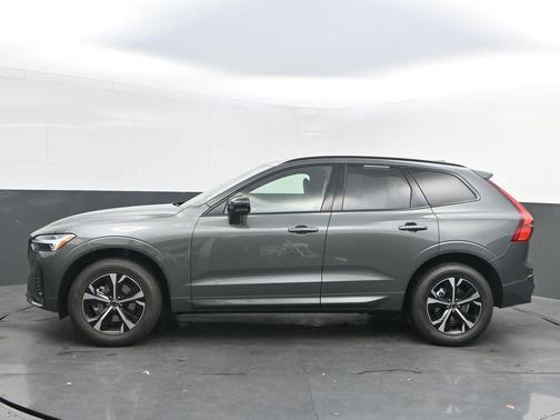 2026 Volvo XC60 B5 Core